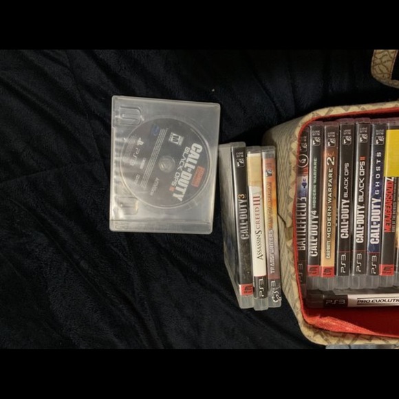 PS3 - Picture 3 of 4